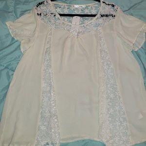 Women's plus size top